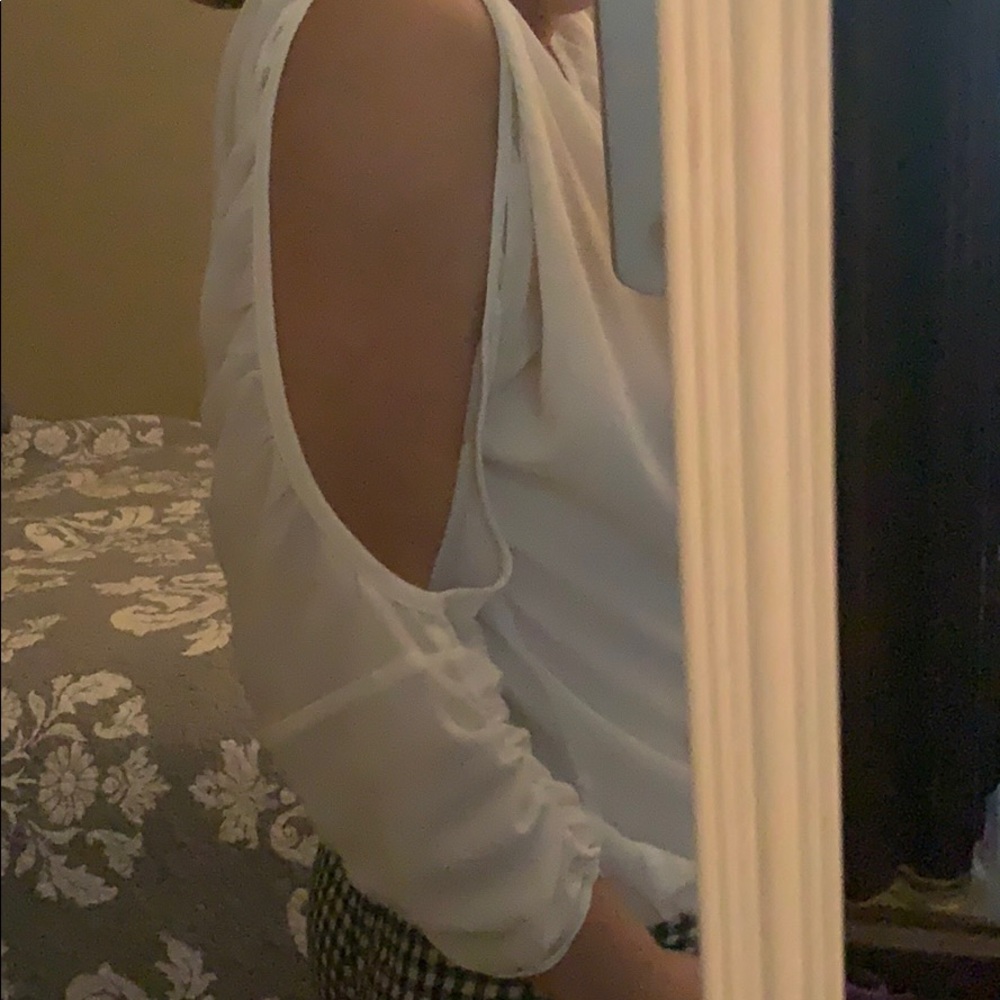 Top - Picture 4 of 4